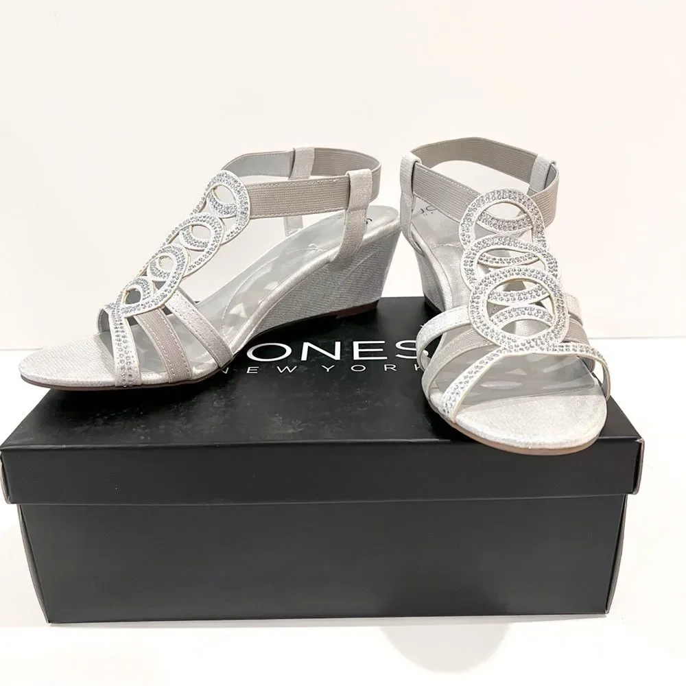 Jones New York Denice Strappy Bling Wedge Sandals Elastic Ankle Silver 7 NEW